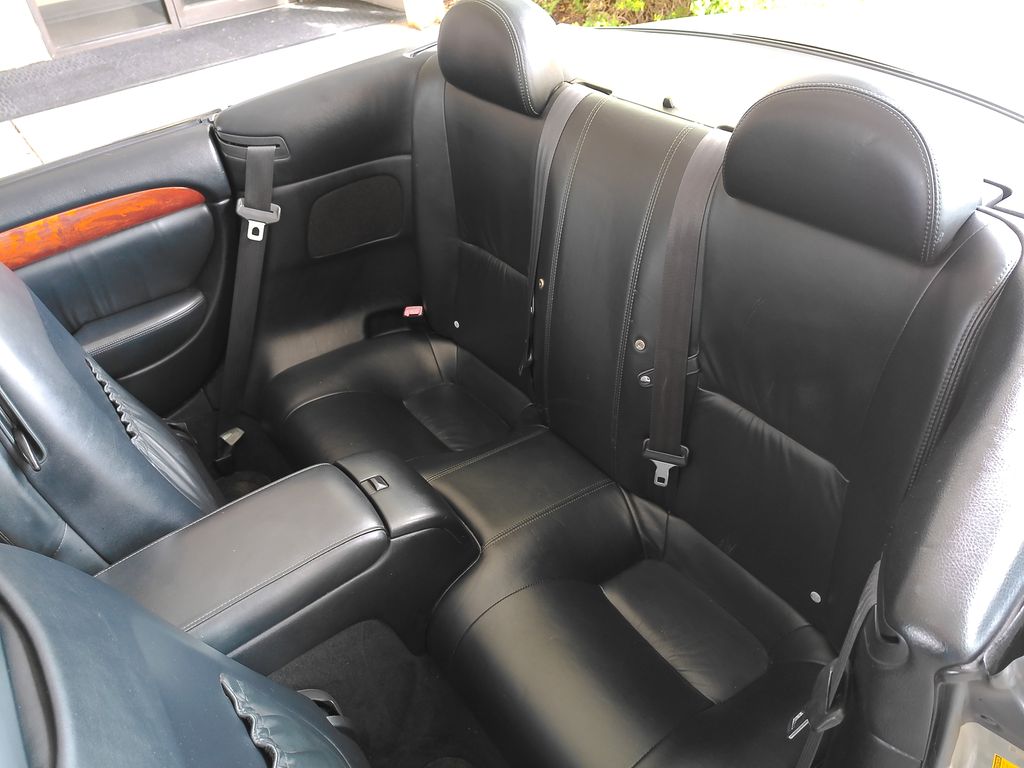 Used 2005 Silver Lexus 430 image 34