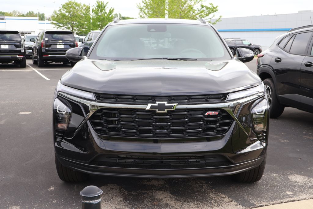2025 Chevrolet Trax RS 2