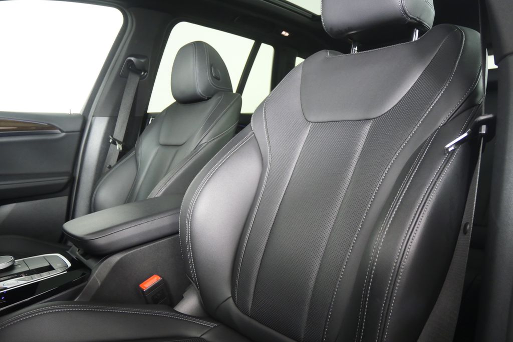 Thumbnail: 2024 BMW X3 - 10