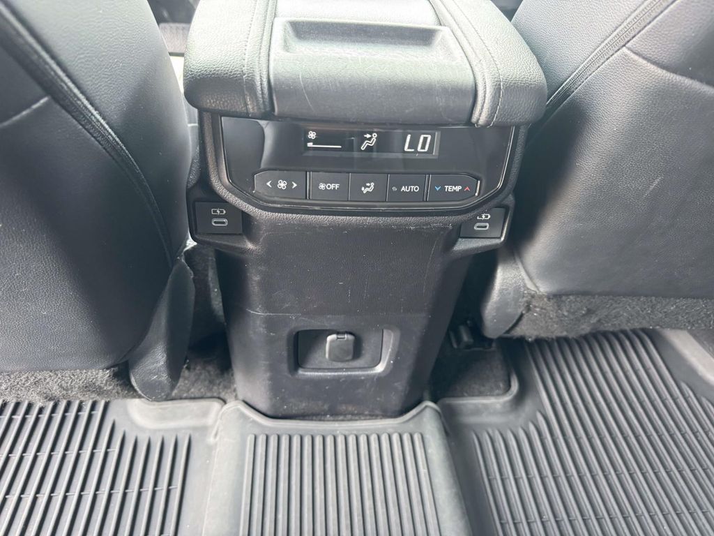 Used 2024 Toyota Grand Highlander SUV