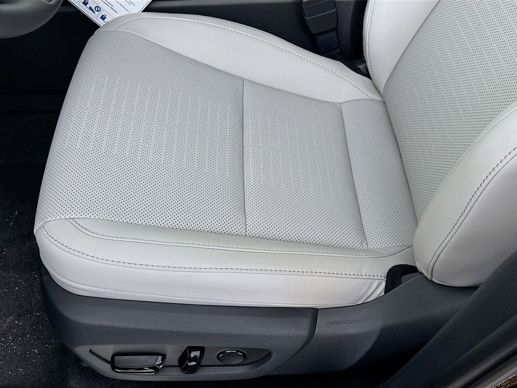 Thumbnail: 2026 Lexus TX - 21