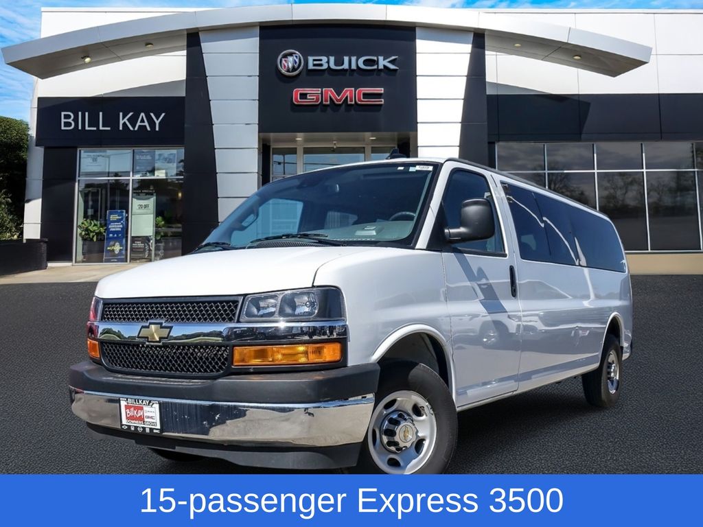 Summit White 2024 Chevrolet Express 3500 LT Extended RWD Van Rear-Wheel Drive