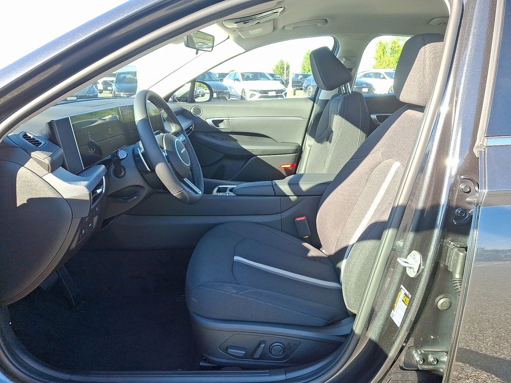 Thumbnail: 2026 Hyundai Sonata - 6