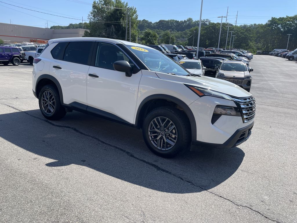 Used 2024 Nissan Rogue SUV