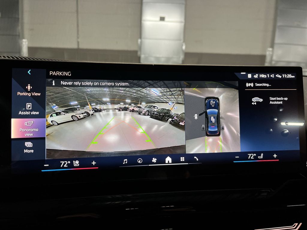 Thumbnail: 2025 BMW 5 Series - 17