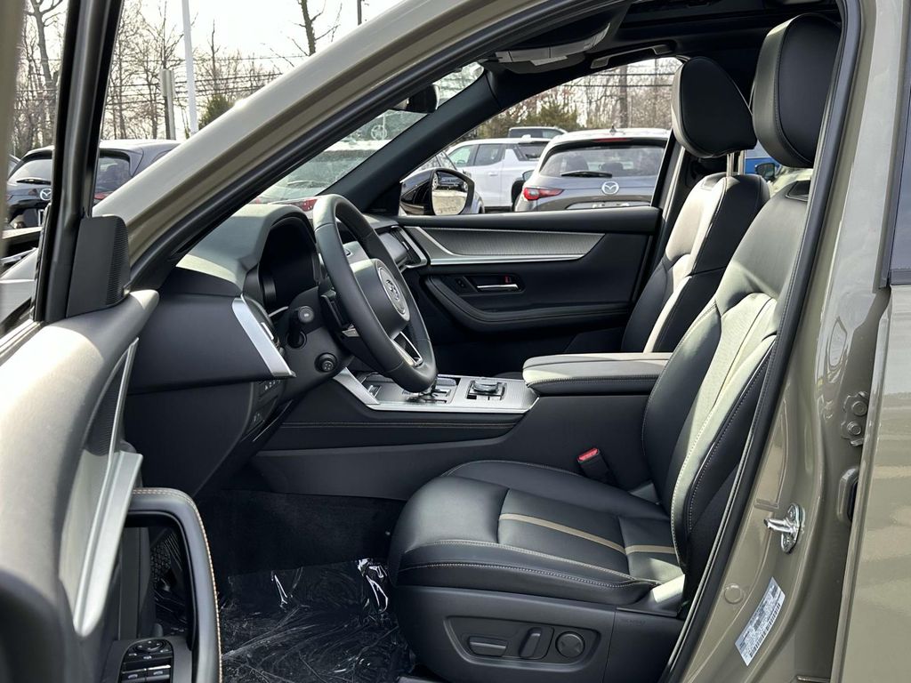2025 Mazda CX-70 3.3 Turbo S Premium photo