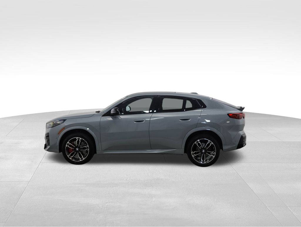 Thumbnail: 2025 BMW X2 - 2