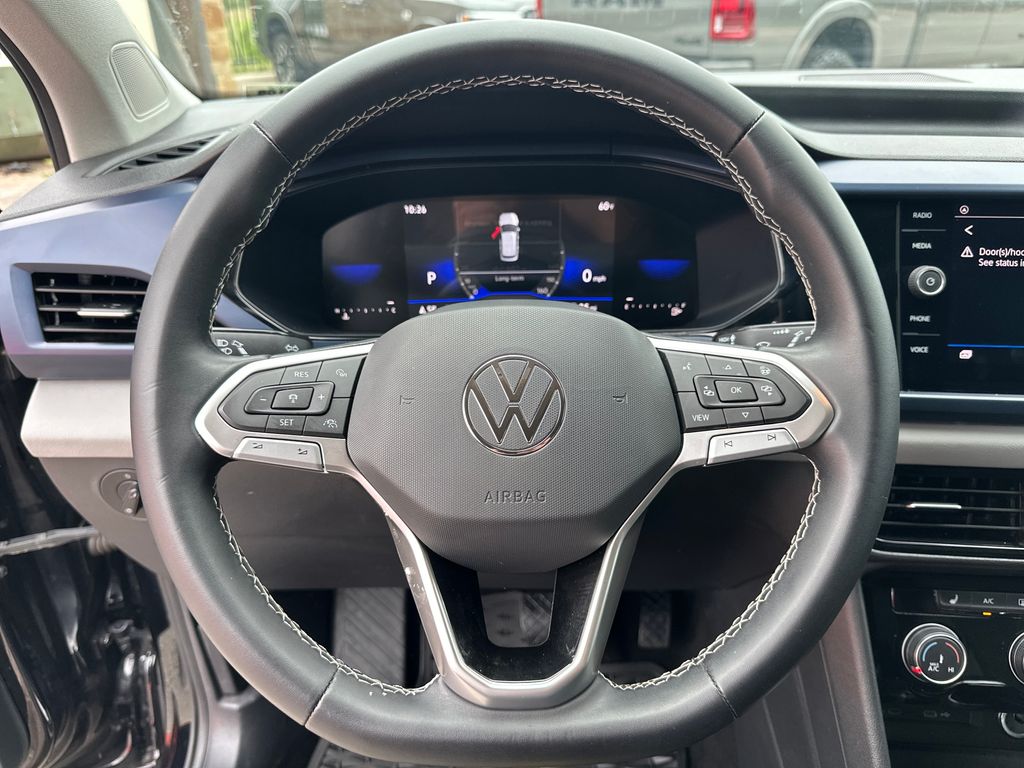 Used Car 2023 Volkswagen Taos  1.5t Se For Sale Under $20,000 In Austin, Texas
