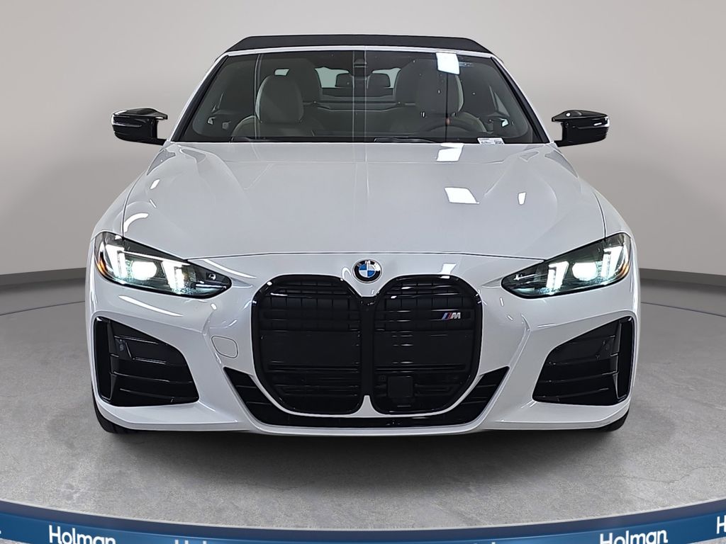 New 2027 Mineral White Metallic BMW M440i image 2
