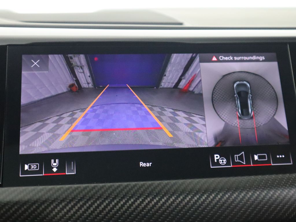 Thumbnail: 2023 Audi e-tron GT - 15