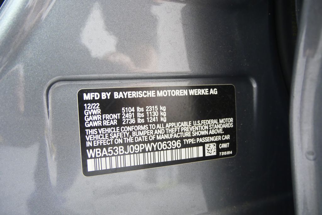 Thumbnail: 2023 BMW 5 Series - 27