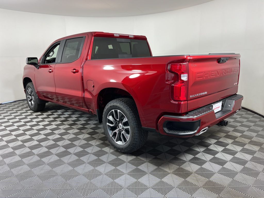 2025 Chevrolet Silverado 1500 RST 3