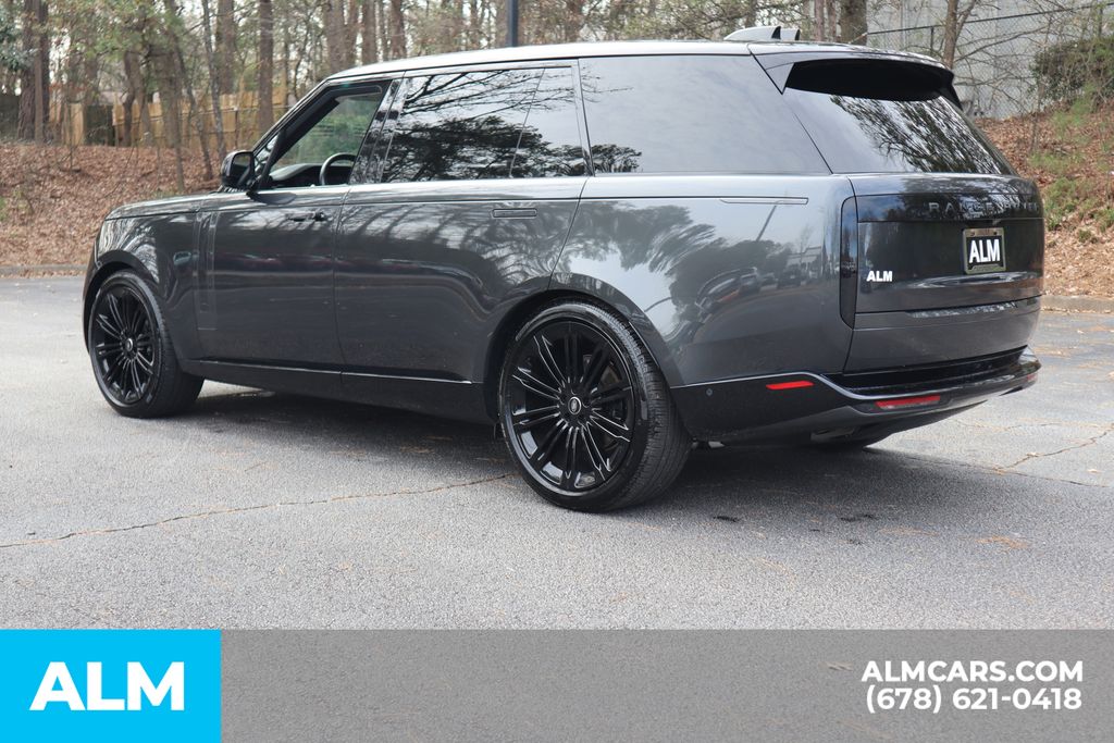 Used 2025 Gray Land Rover SE image 8