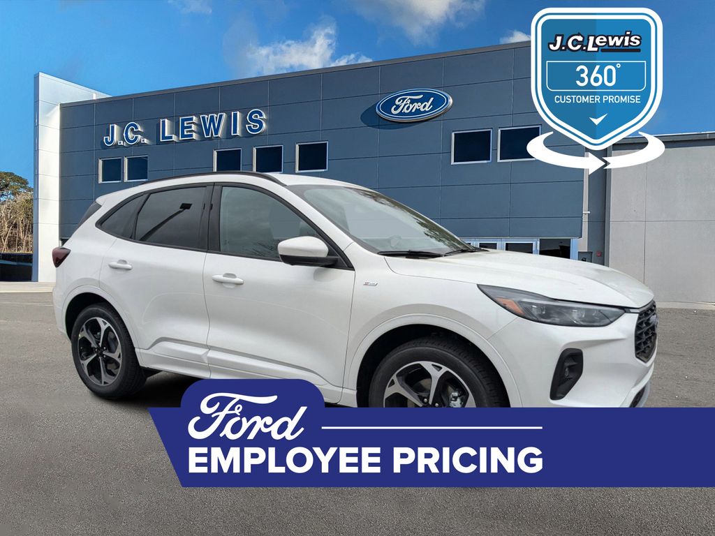 2025 Ford Escape ST-Line Elite