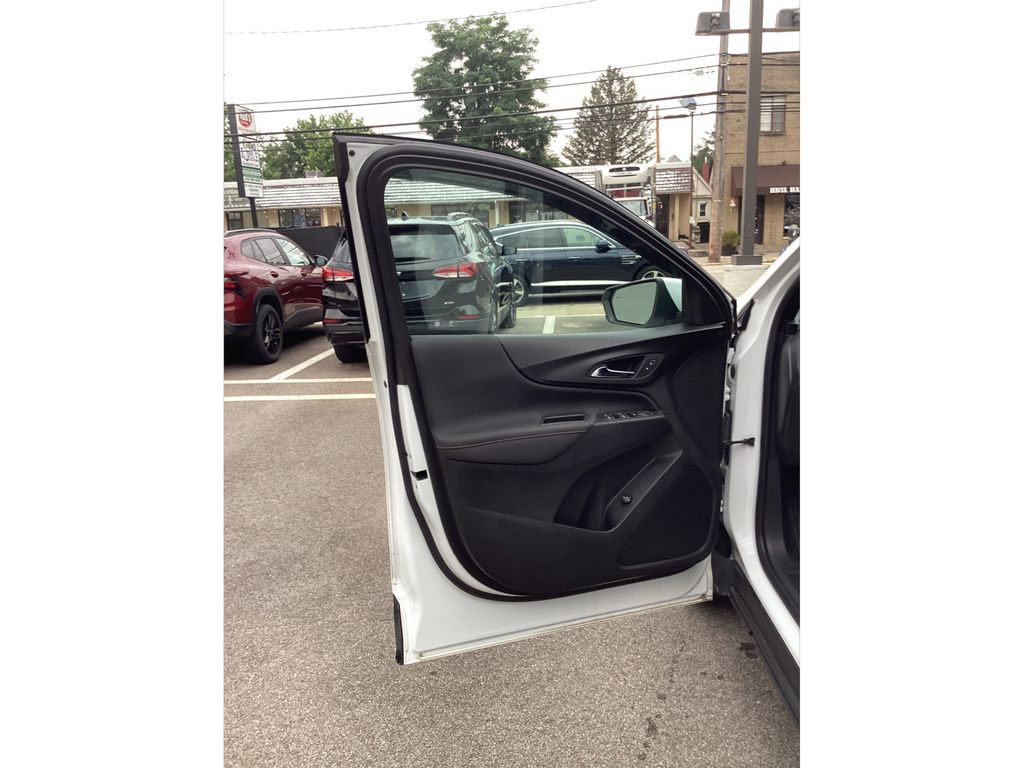 Used 2022 Chevrolet Equinox SUV