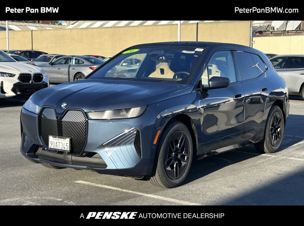 Thumbnail: 2026 BMW iX - 1
