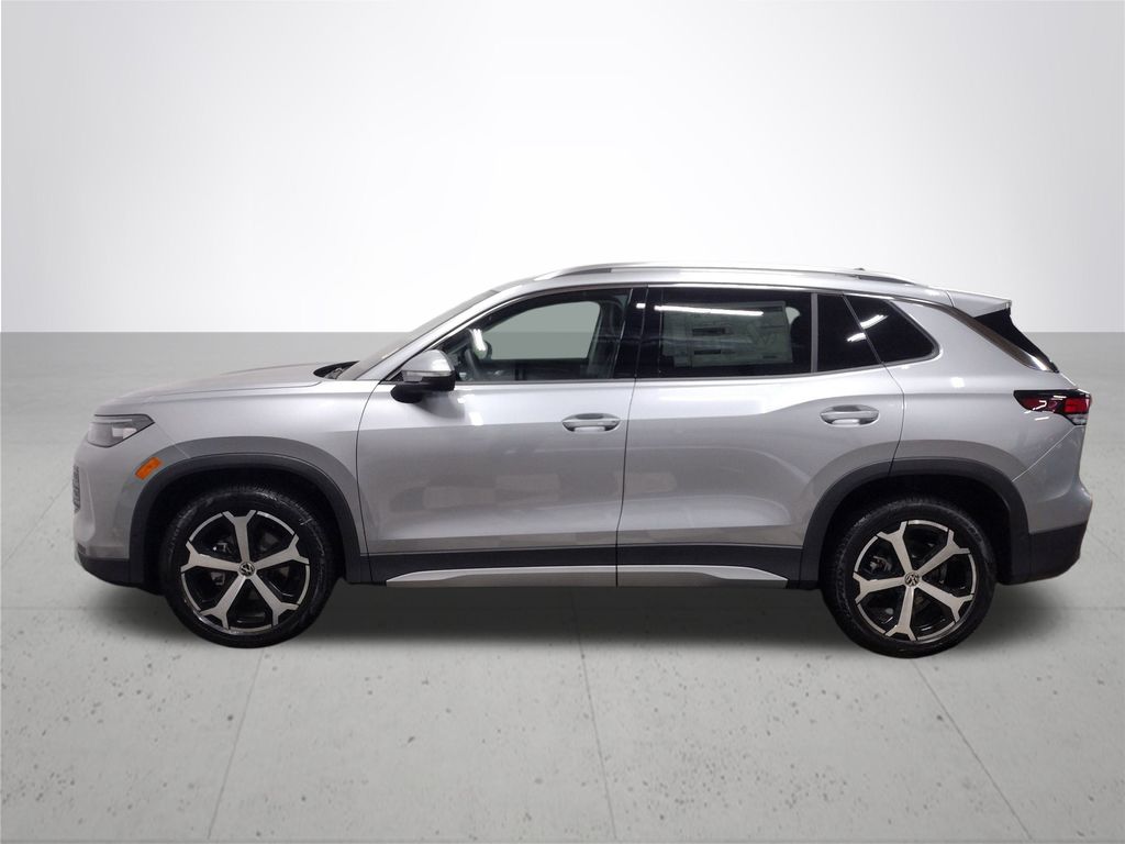 2025 Volkswagen Tiguan 2.0T SE
