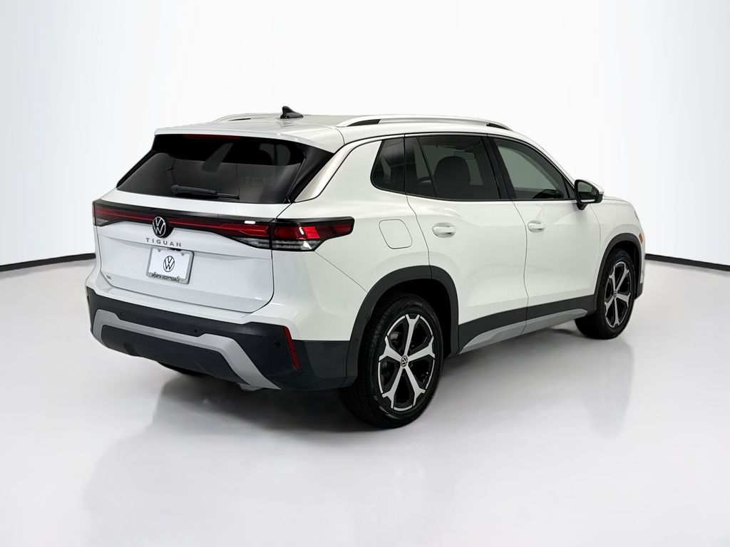 Thumbnail: 2026 Volkswagen Tiguan - 5