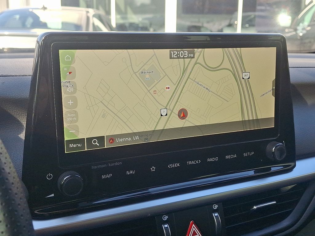 Thumbnail: 2024 Kia Forte - 17