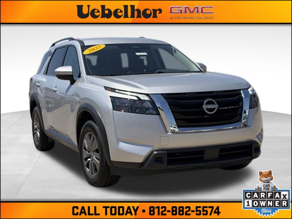 Brilliant Silver Metallic 2025 Nissan Pathfinder SV 4WD SUV / Crossover All-Wheel Drive 9-Speed Automatic