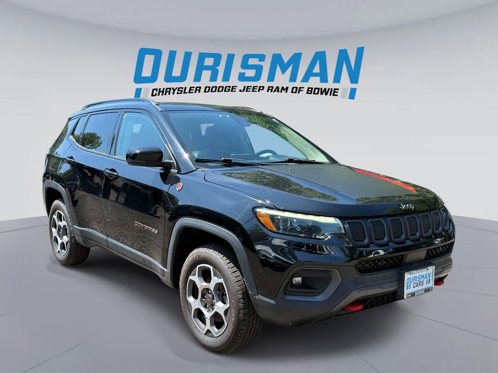 Diamond Black 2022 Jeep Compass SUV / Crossover Four-Wheel Drive 9-Speed Automatic
