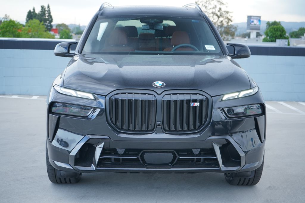 Thumbnail: 2026 BMW X7 - 2