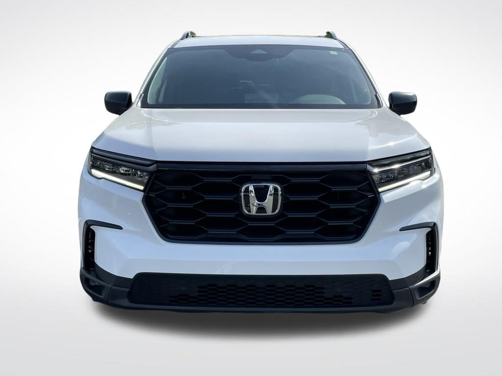 Thumbnail: 2025 Honda Pilot - 9