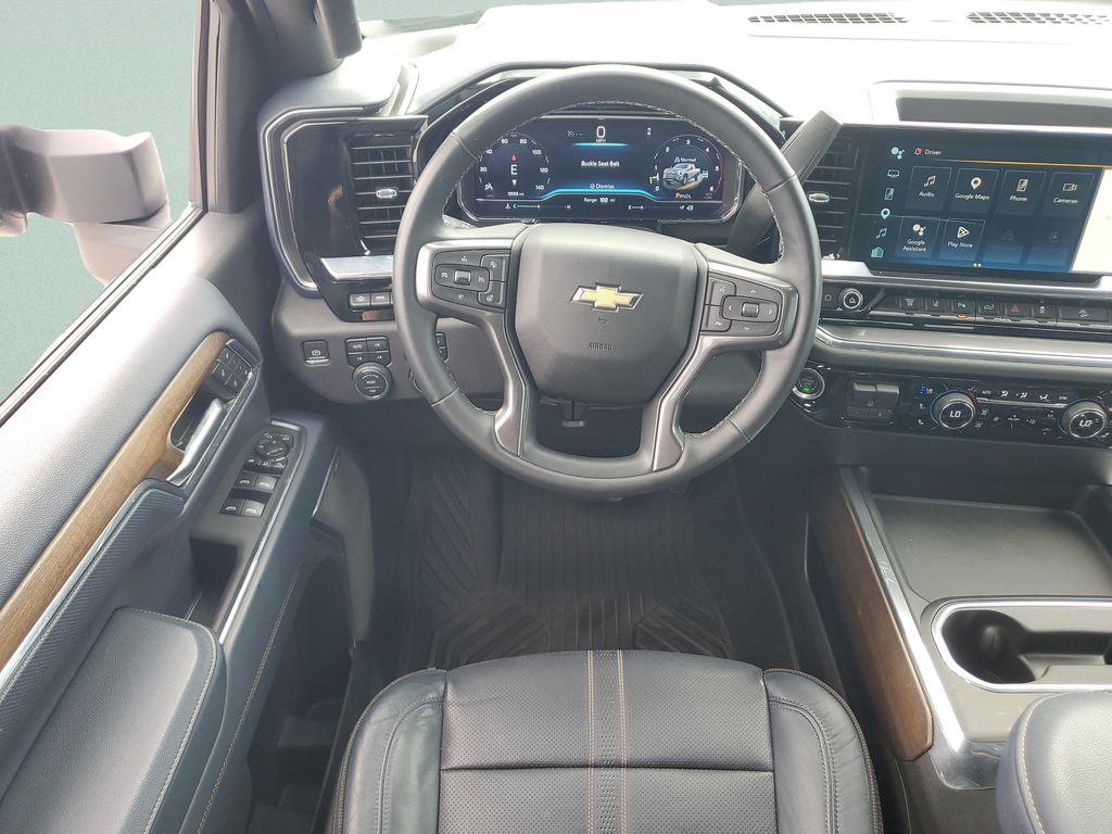 Used 2024 Gray Chevrolet High Country image 12