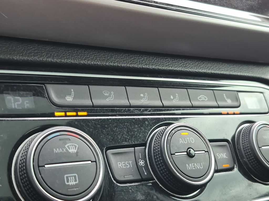 2021 Volkswagen Atlas SEL Blue at Wharton Ford