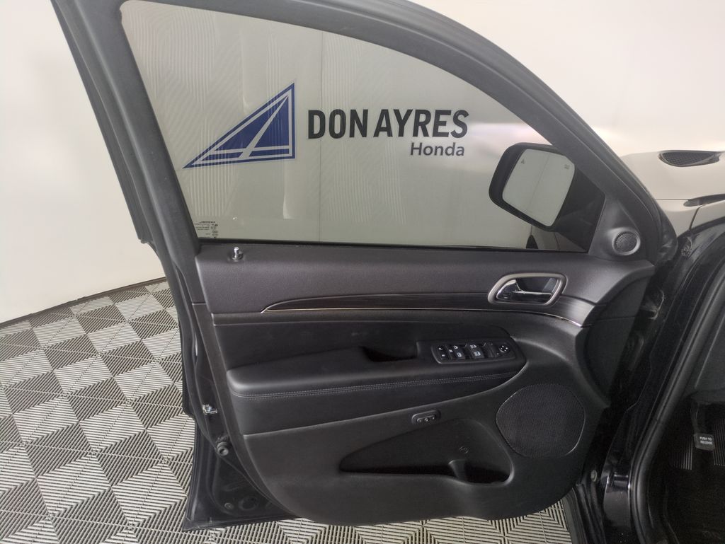 Used 2020 Jeep Grand Cherokee For Sale in Fort Wayne, IN