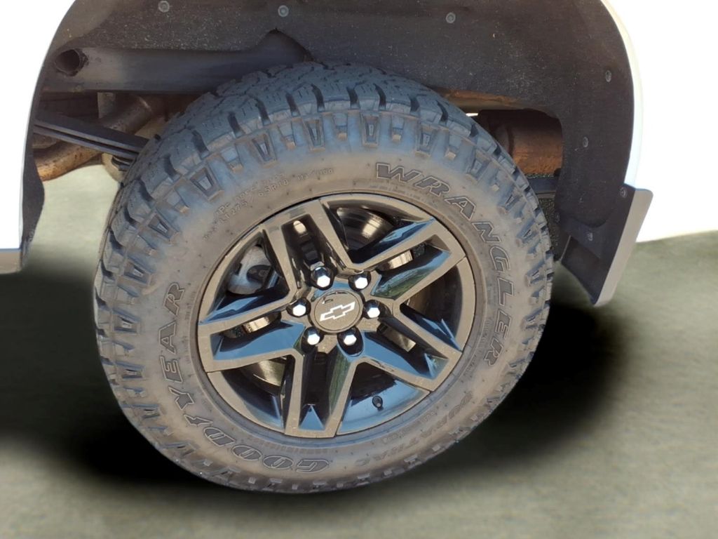 ChevroletSilverado 150035