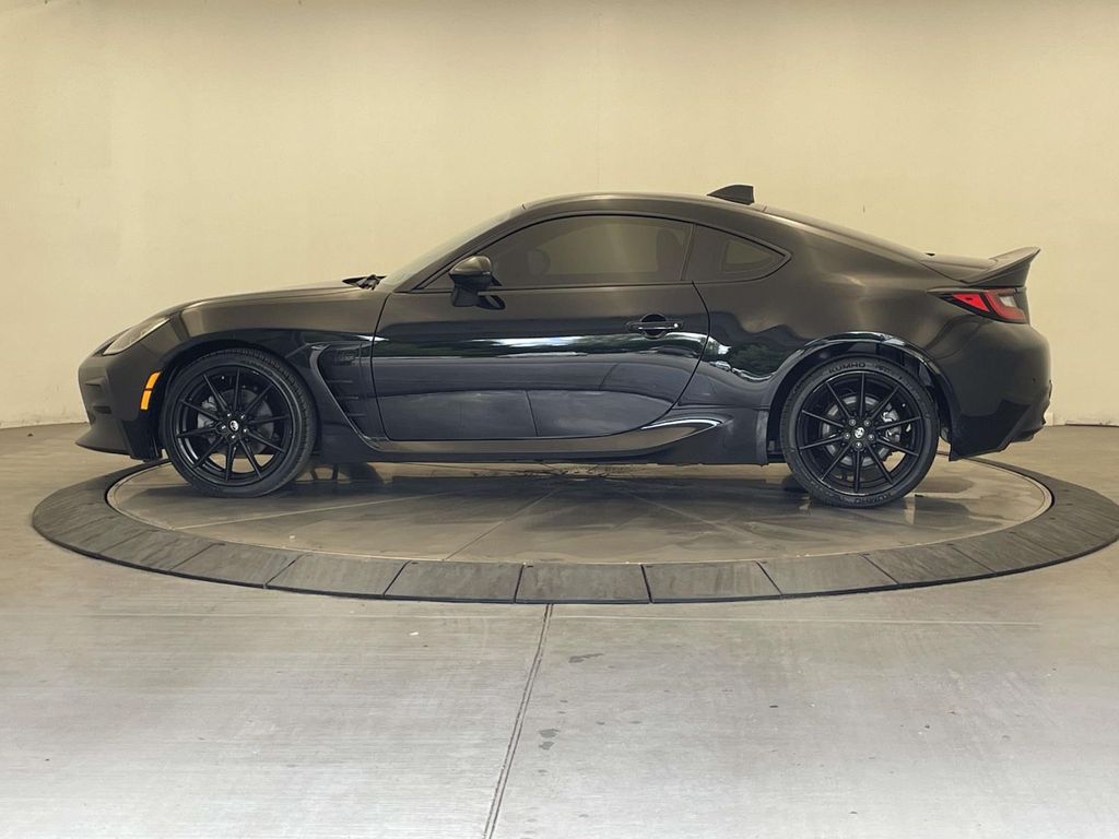 2025 Toyota GR86 Premium - 1