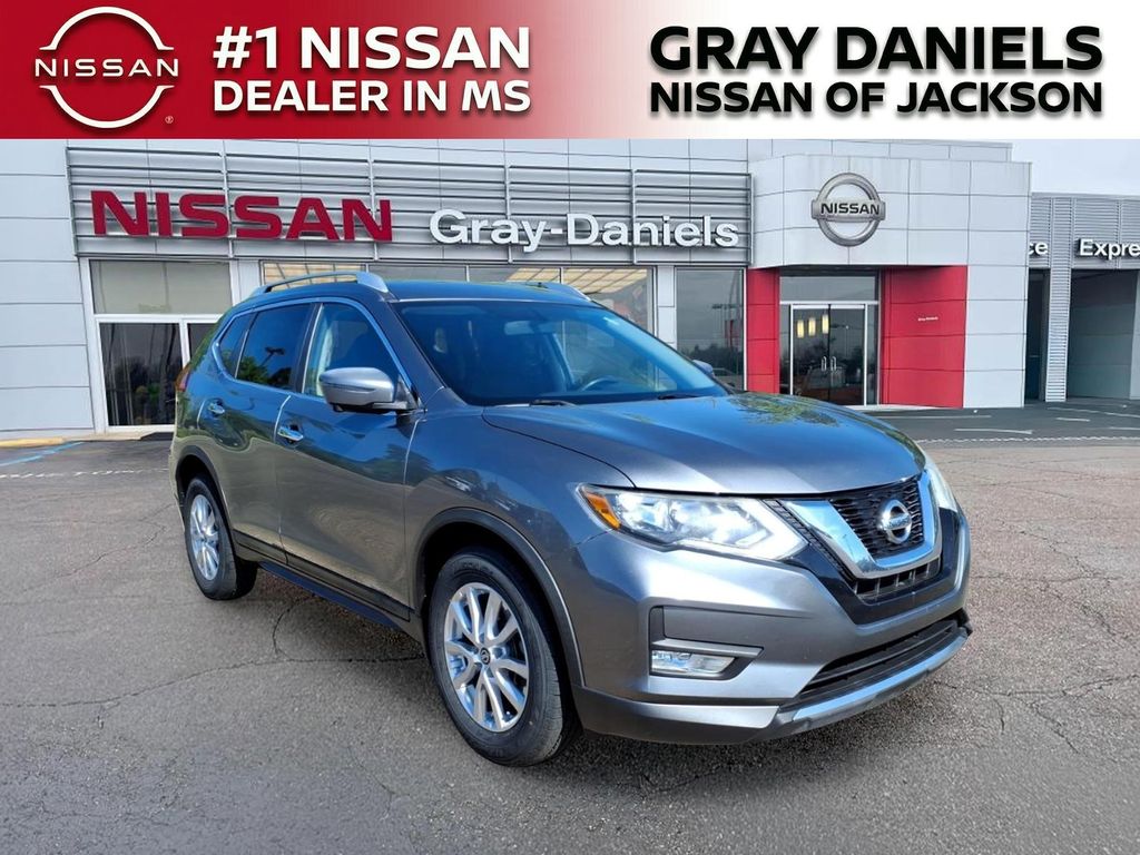 Gray (Gun Metallic) 2017 Nissan Rogue SV FWD SUV / Crossover Front-Wheel Drive Continuously Variable Transmission