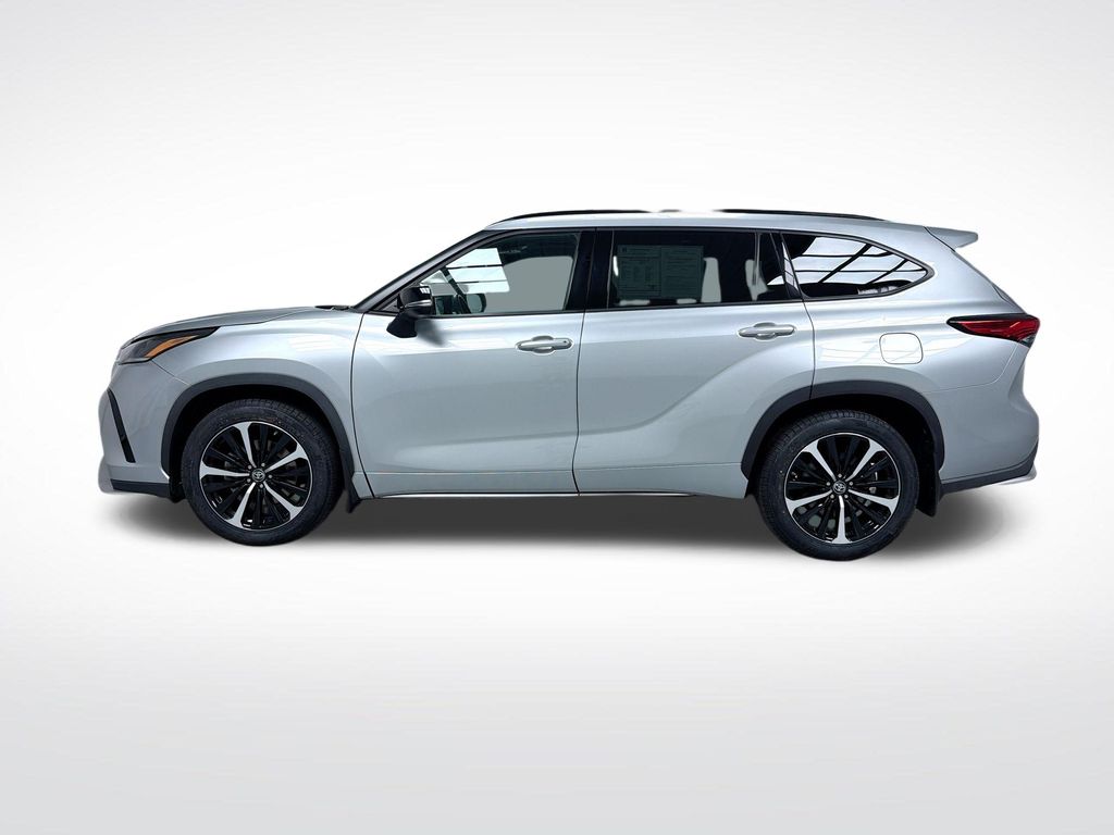 Used 2022 Toyota Highlander SUV