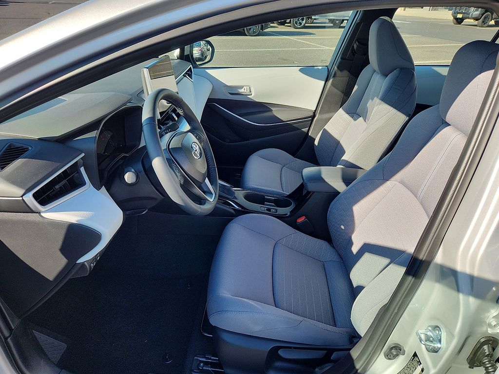 Thumbnail: 2025 Toyota Corolla - 15