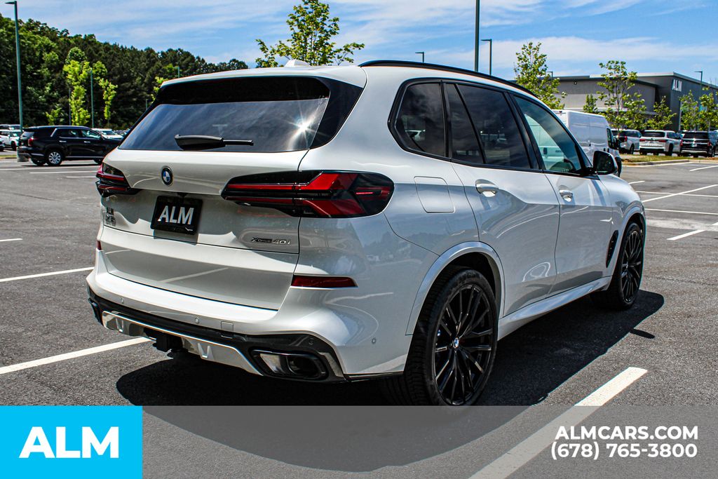 Used 2024 White BMW xDrive40i image 6
