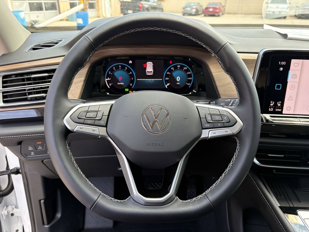 New 2026 Opal White Volkswagen 2.0T SE w/Technology image 15