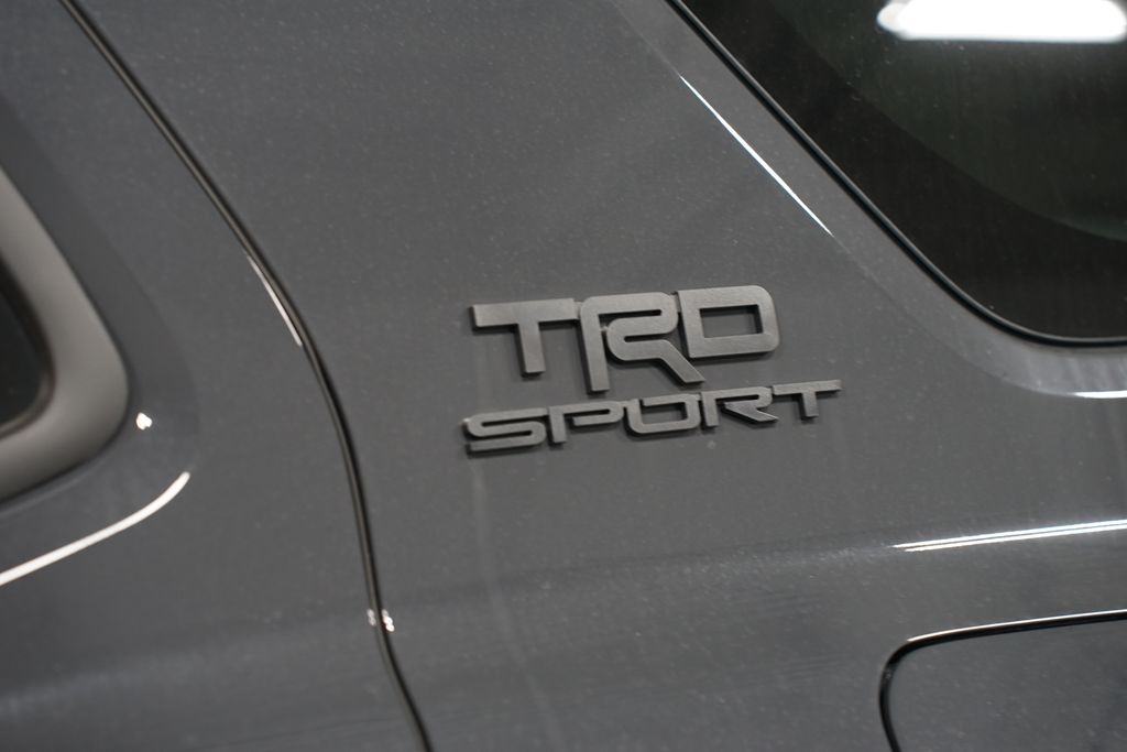 Thumbnail: 2025 Toyota 4Runner - 11