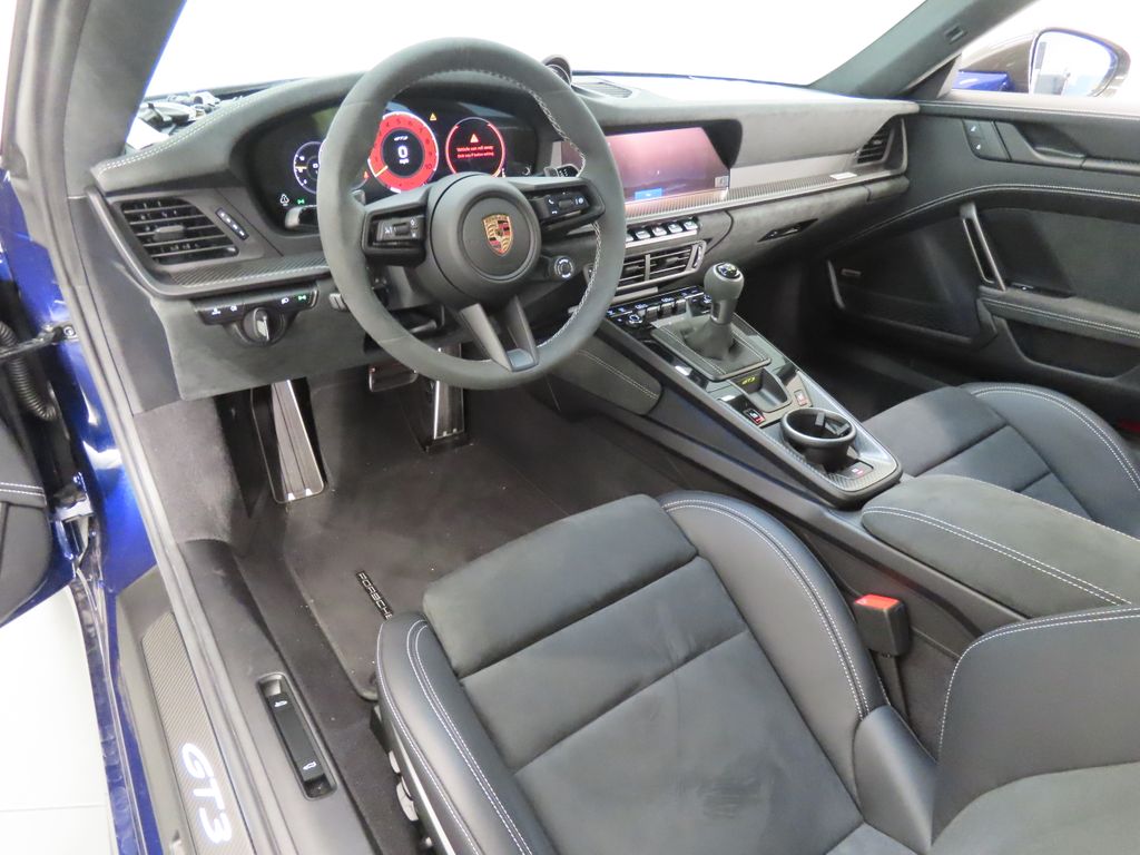 Thumbnail: 2026 Porsche 911 - 4