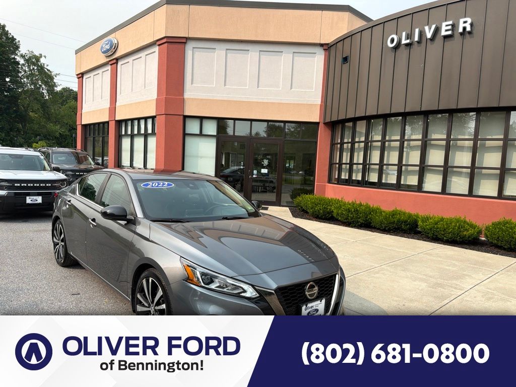 Gray (Gun Metallic) 2022 Nissan Altima Sedan Front-Wheel Drive Continuously Variable Transmission