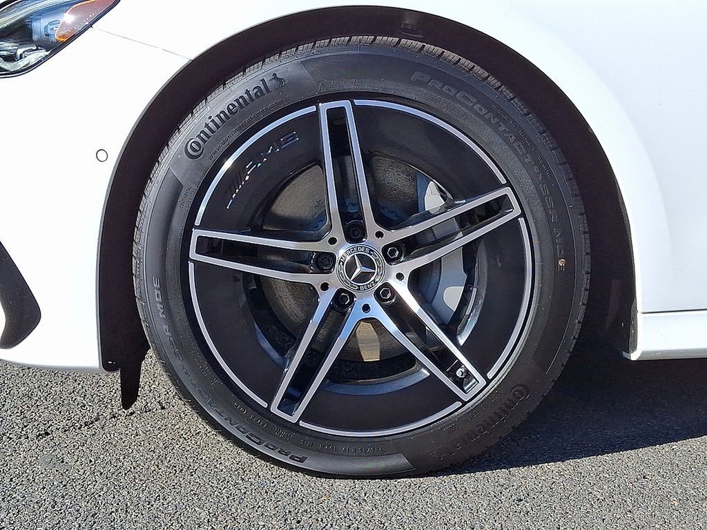 Thumbnail: 2025 Mercedes-Benz E-Class - 5