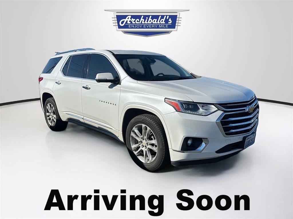 White (Iridescent Pearl Tricoat) 2020 Chevrolet Traverse High Country AWD SUV / Crossover Four-Wheel Drive 9-Speed Automatic