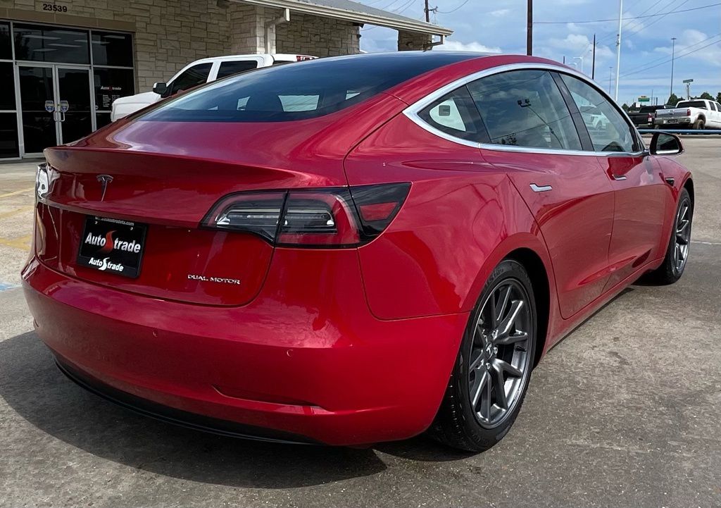 2018 Tesla Model 3 Long Range - 4