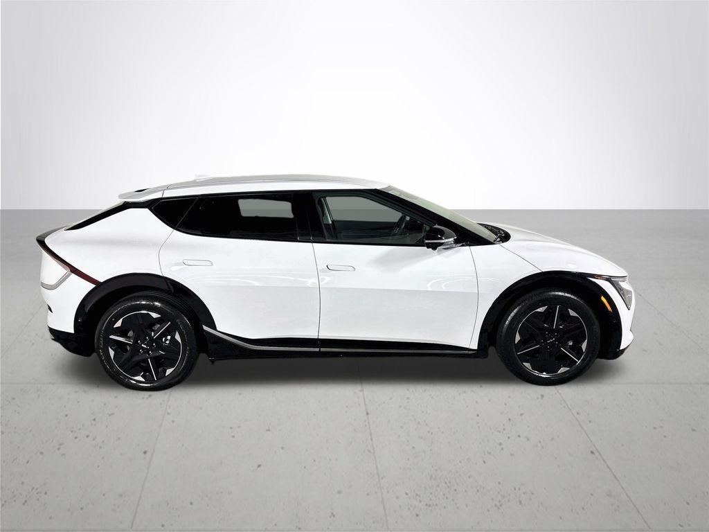 2026 Kia EV6 Wind