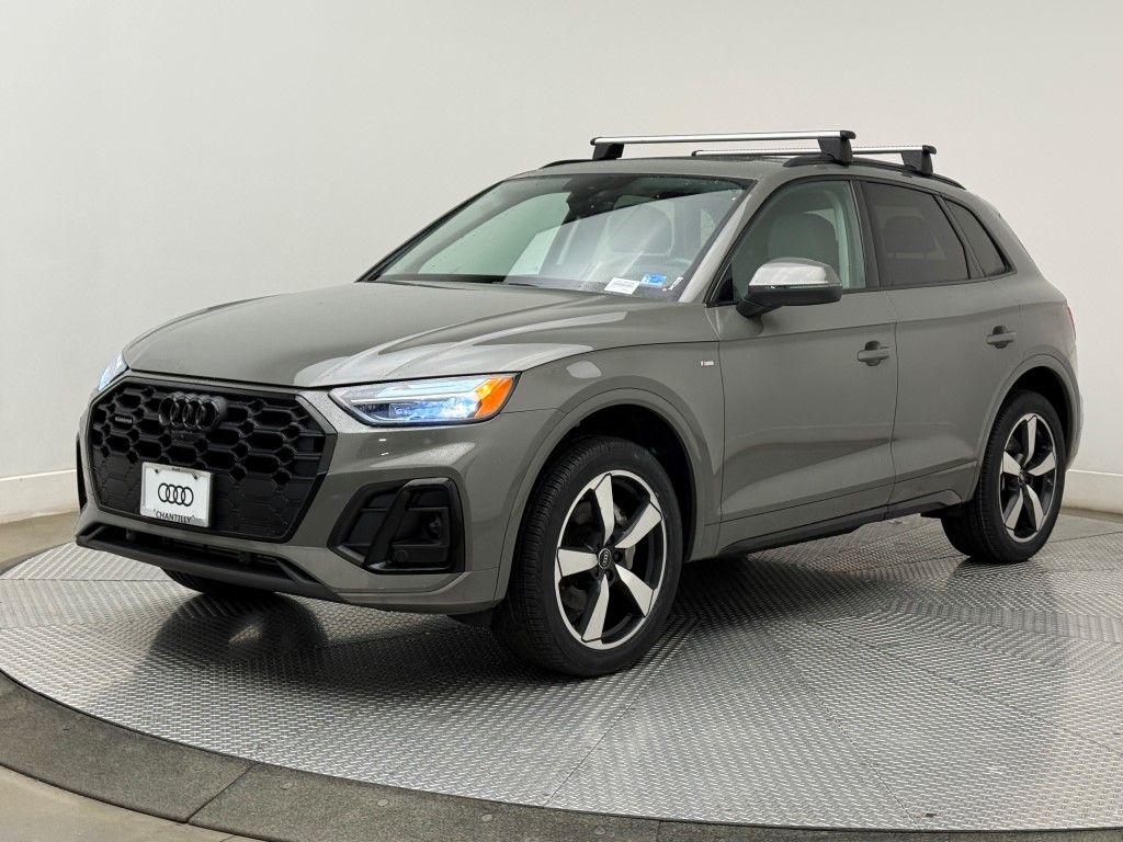 Thumbnail: 2023 Audi Q5 - 6