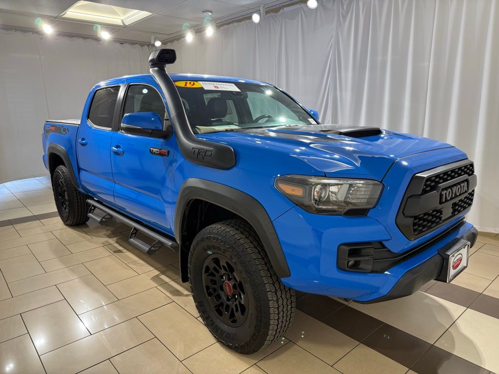 Thumbnail: 2019 Toyota Tacoma - 7