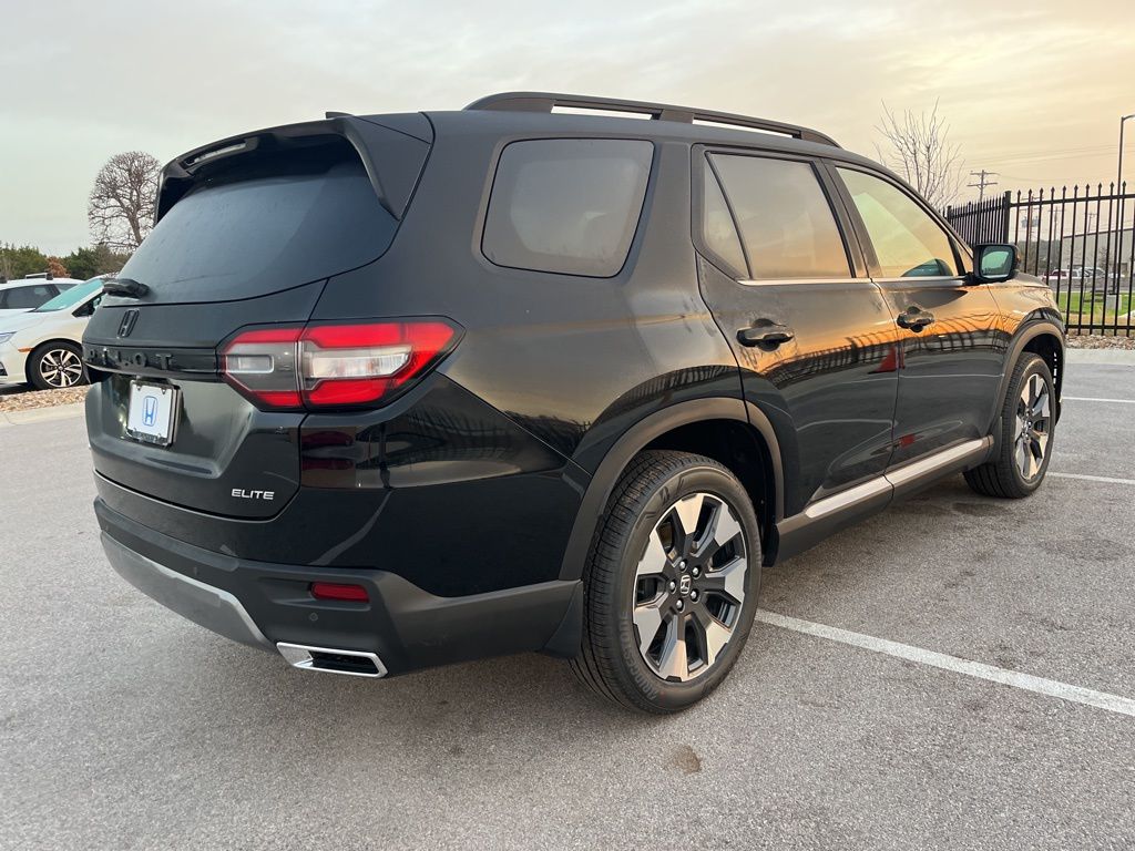 Thumbnail: 2026 Honda Pilot - 3