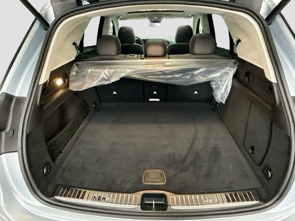 Thumbnail: 2026 Mercedes-Benz GLE - 27