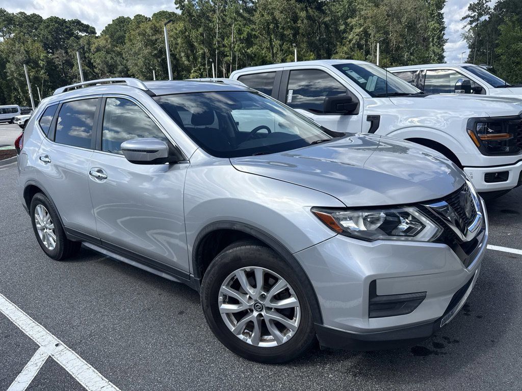 2020 Nissan Rogue SV