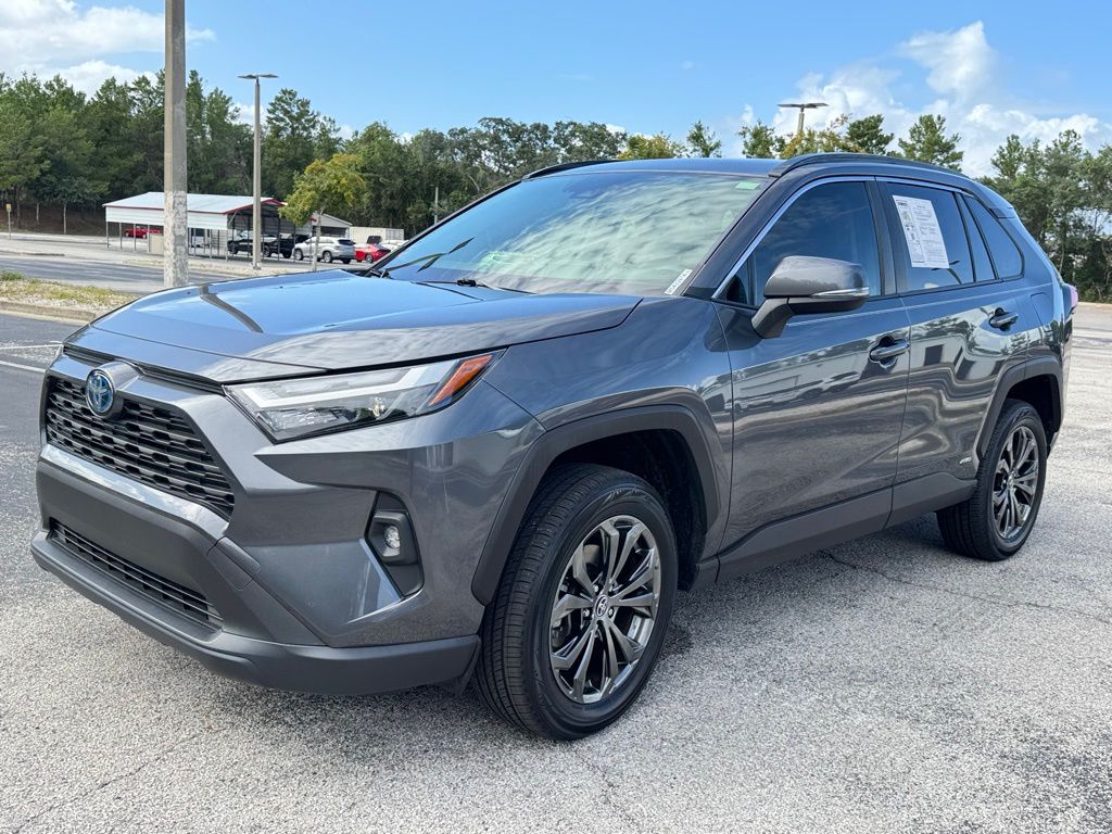 2024 Toyota RAV4 Hybrid XLE Premium photo 2